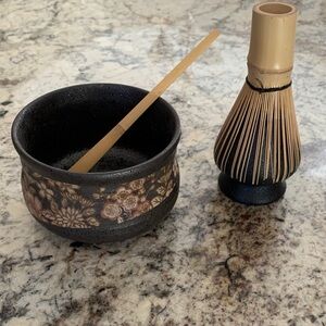 Floral Brown Ceramic Matcha Bowl Set